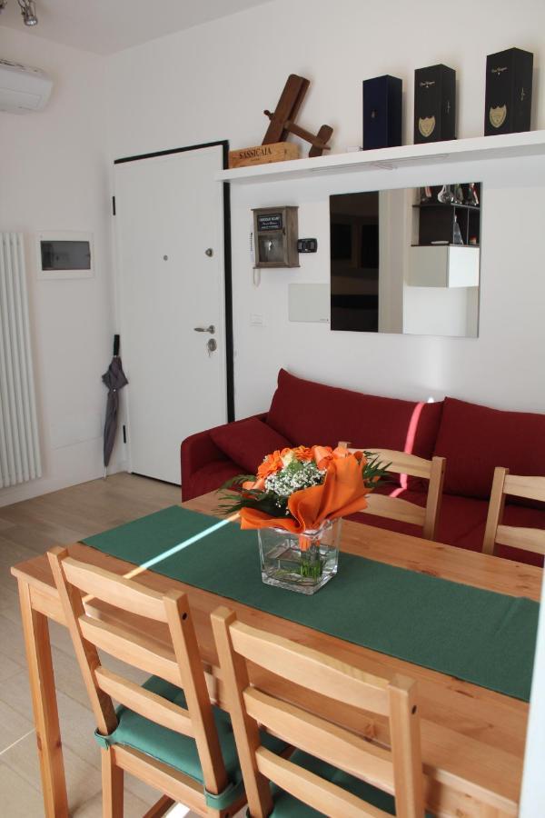 Little Secret Apartment By Wonderful Italy Bologna Exterior foto